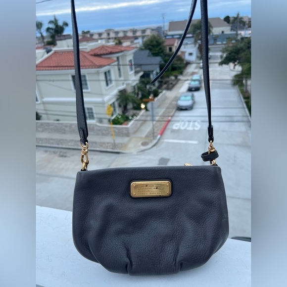 Marc By Marc Jacobs Handbags - Marc by Marc Jacobs Y2K gray leather pouchette crossbody bag pleated lined